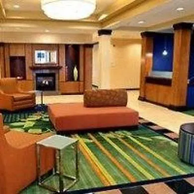 Fairfield Inn & Suites By Marriott Portland North Hotel