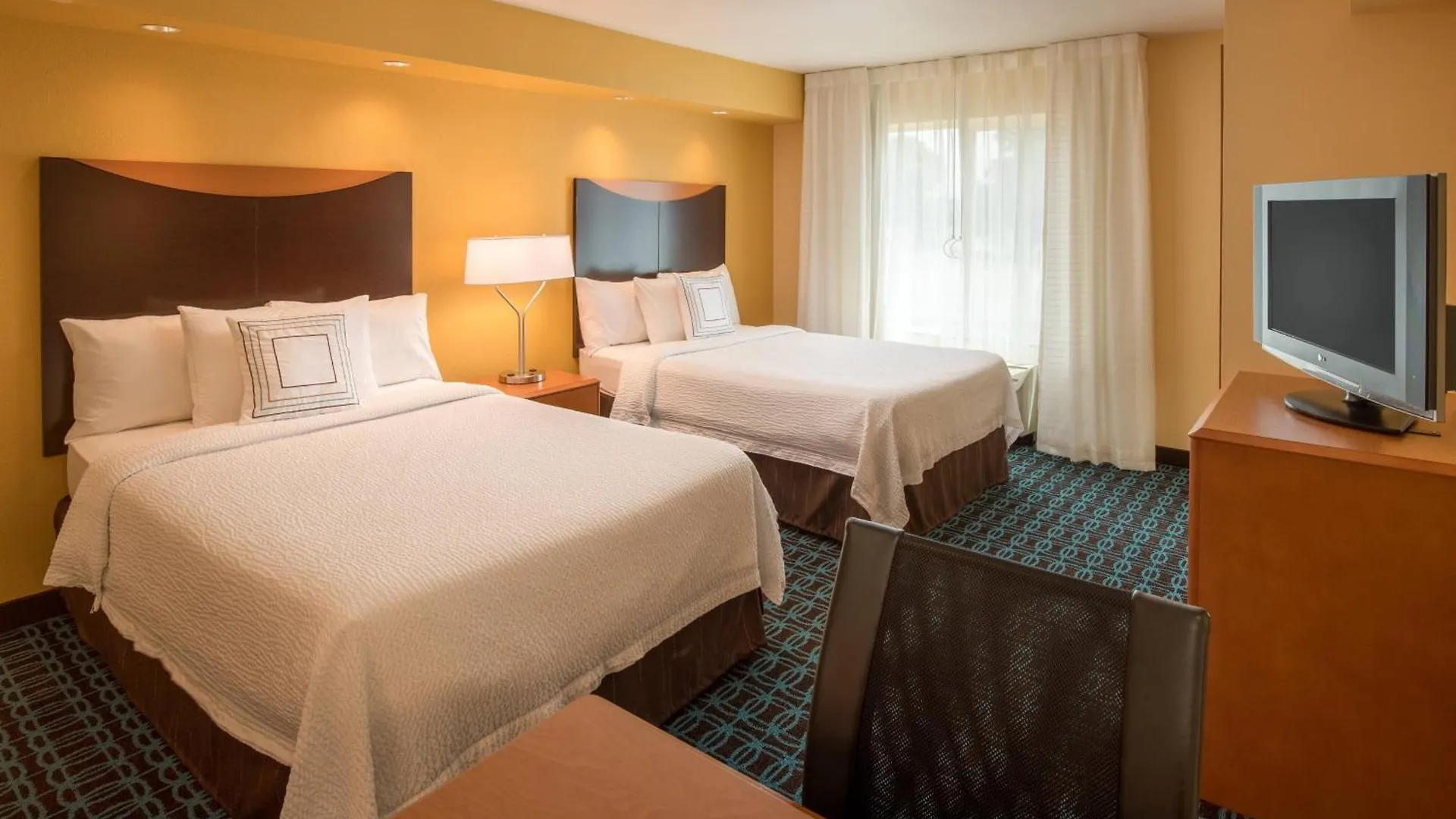 Fairfield Inn & Suites By Marriott Portland North 3*,  United States