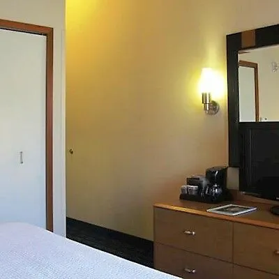 Fairfield Inn & Suites By Marriott Portland North 3*,  United States