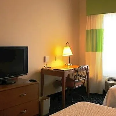 Fairfield Inn & Suites By Marriott Portland North